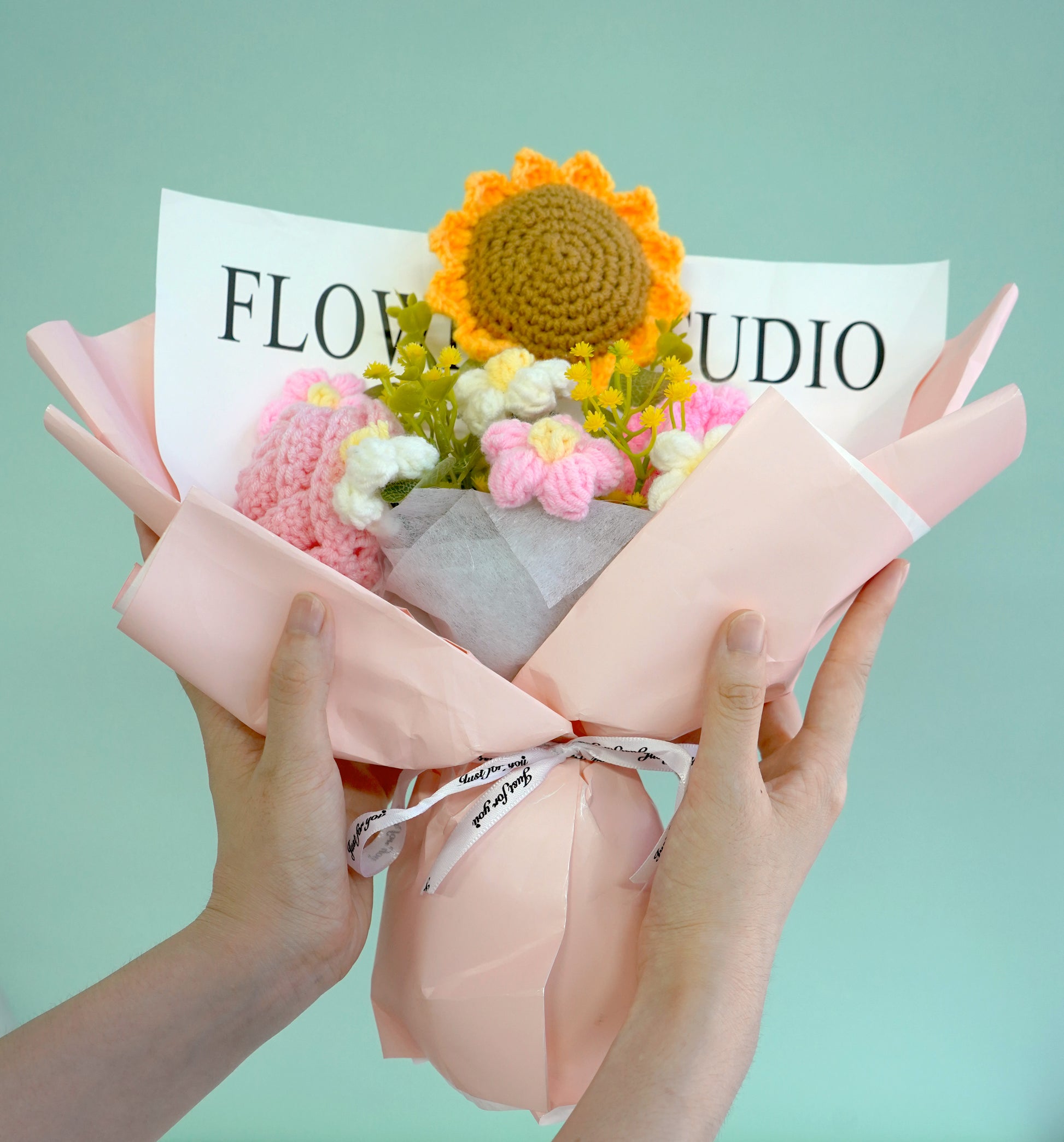 Handmade Crochet Flower Bouquet（pink） – Sunflower & Mixed Blooms Gift Arrangement
